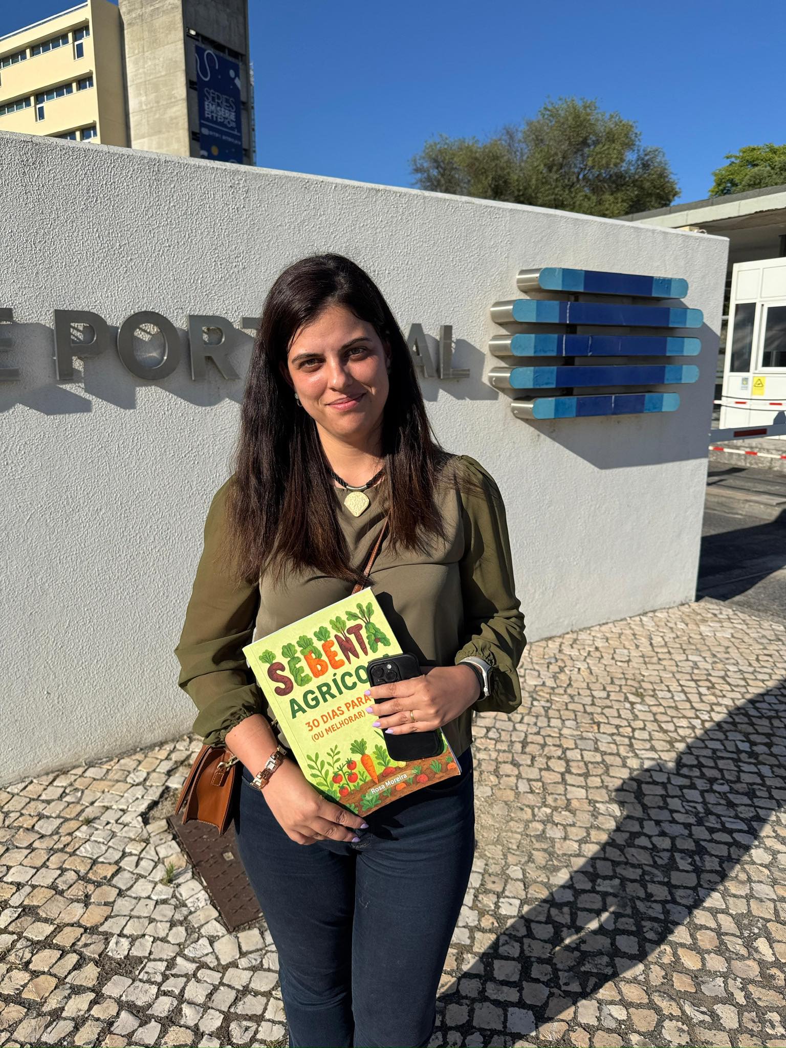 Rosa Moreira